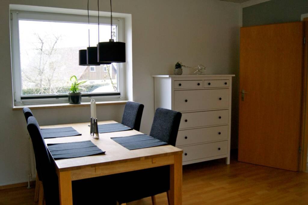 Anjas Ferienwohnung im Herzen Angelns Grosssolt Exterior foto